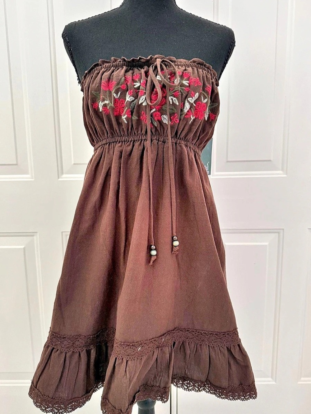 Wild Fable Floral Embroidered Mini Dress in Brown Size Medium NWT